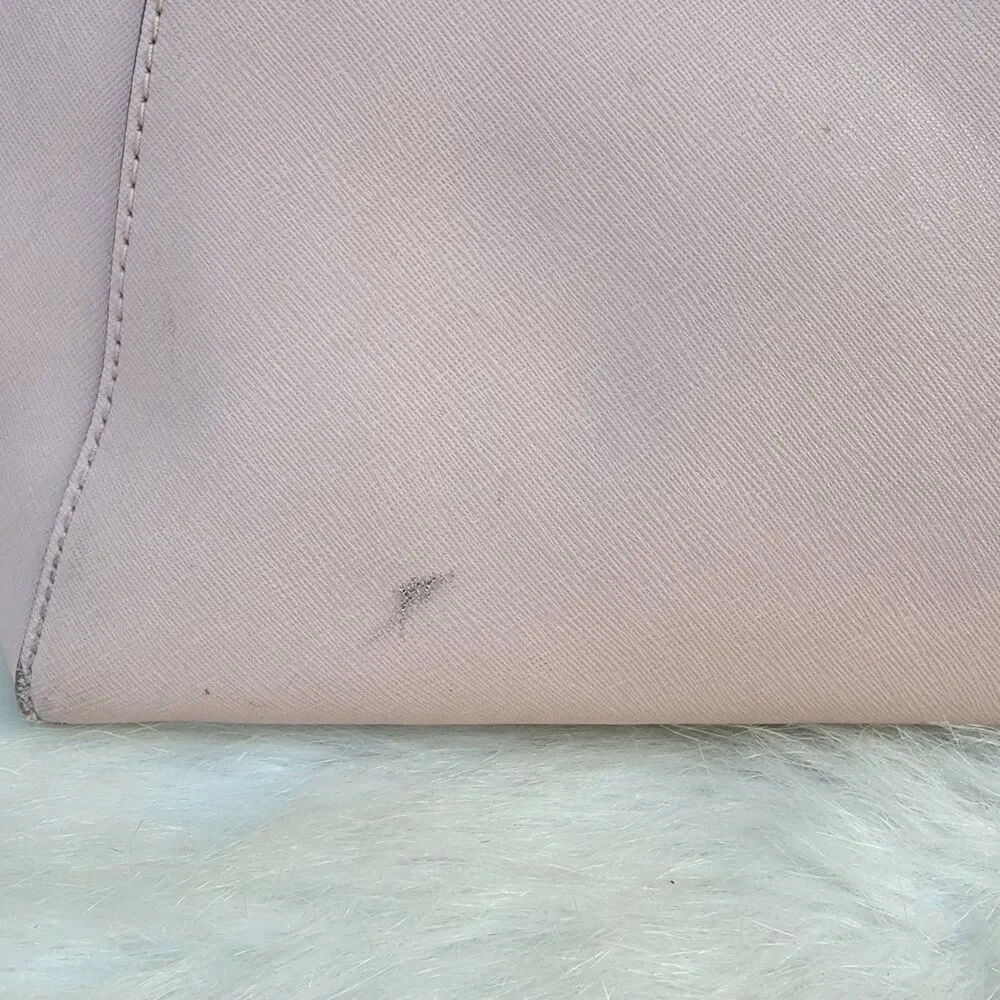 Michael Kors please note